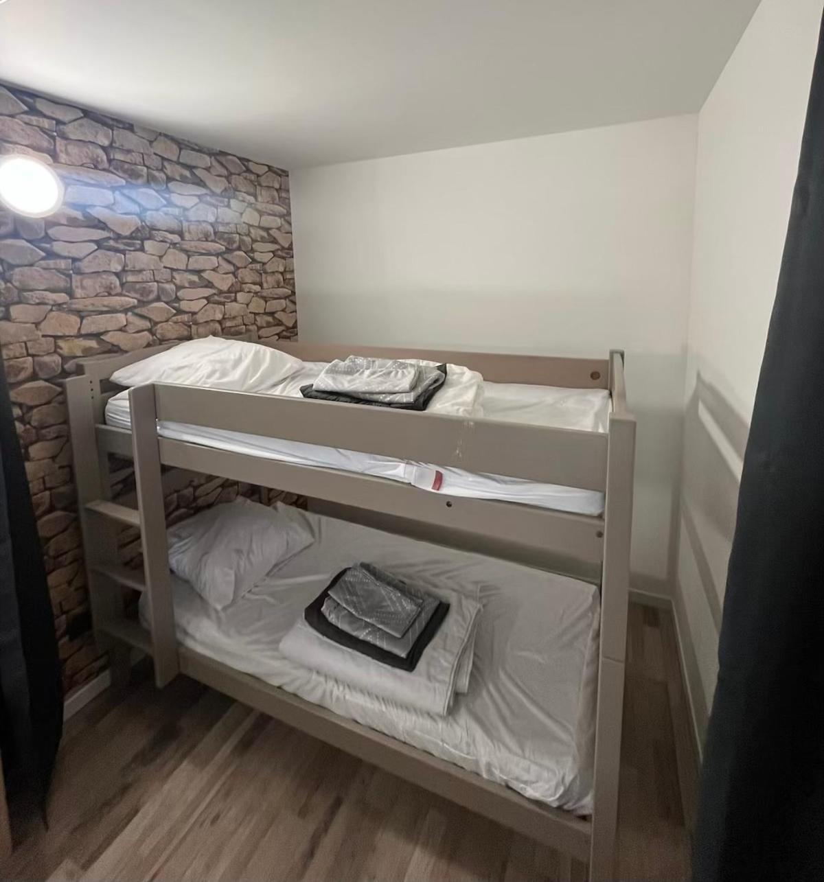 Gite1 Pour 6 Personnes Anneyron Exteriér fotografie