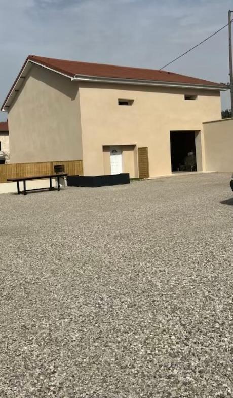 Gite1 Pour 6 Personnes Anneyron Exteriér fotografie